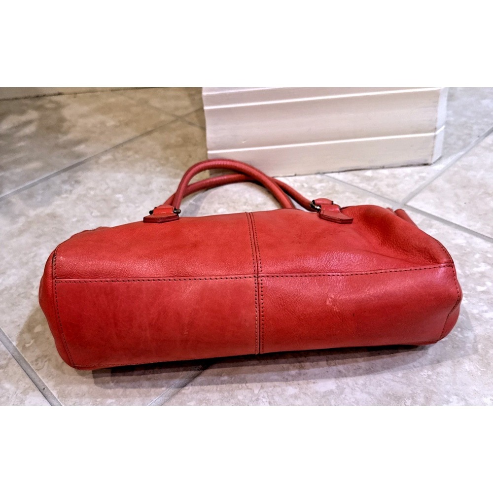 Wilsons Leather Pelle Studio‎ Coral Red Leather Shoulder Bag Push Lock Flap - Picture 6 of 13